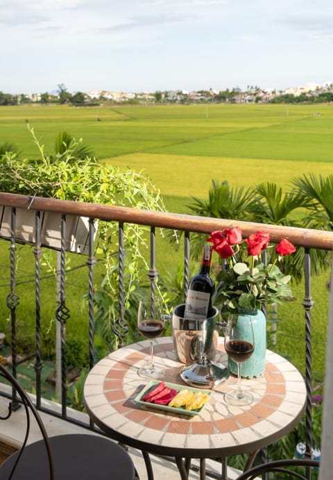 Day, View (from property/room), Balcony/Terrace, Food and drinks