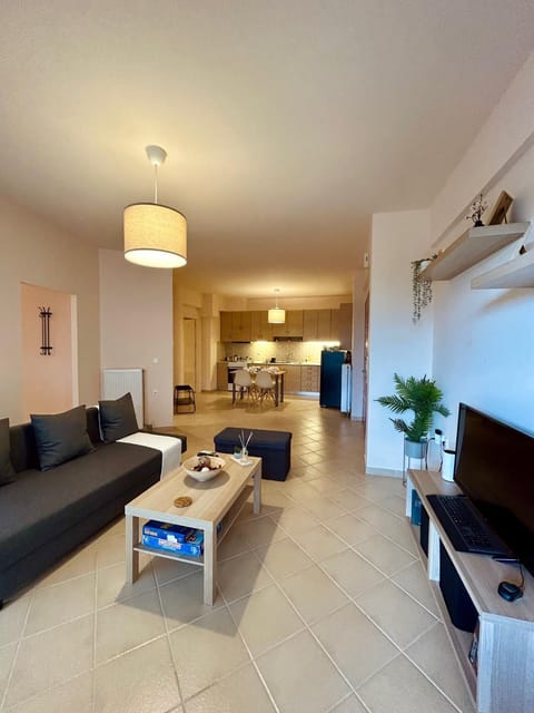 TV and multimedia, Kitchen or kitchenette, Seating area, Evening entertainment