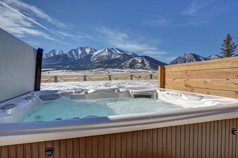 Hot Tub, Hot Tub, View (from property/room), View (from property/room), Mountain view, Mountain view