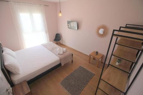 Sea View Apartment!Beach Access!Luxury & Peaceful! Apartment in Sarandë