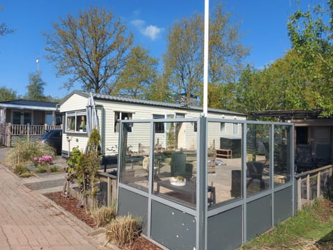 Property building, Spring, Day