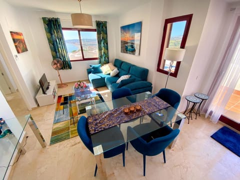 Living room, Lounge or bar, Seating area, Dining area, Sea view, Sea view, Sunrise, Sunset