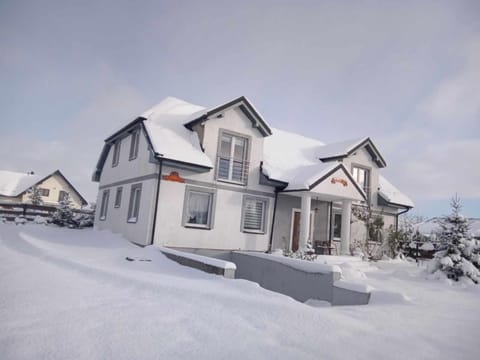 Willa Rosa - Dom dla 20 osób z jacuzzi i sauną ogrodową Kaszuby Vacation rental in Pomeranian Voivodeship