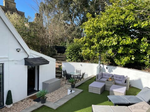 Property building, Garden, Garden