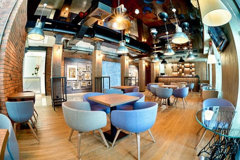Lounge or bar, Seating area
