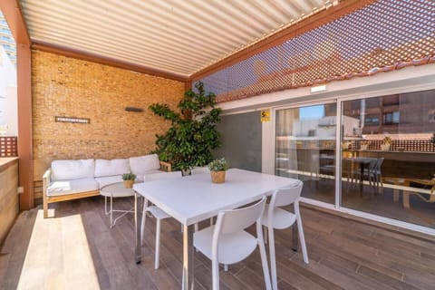 LovelyLoft Altamira Duplex Apartment in Alicante