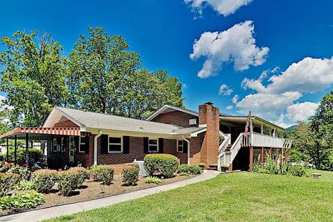 Blessed with Beauty House in Swannanoa