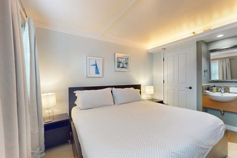 Hiawassee W203 Apartment in Historic Montford