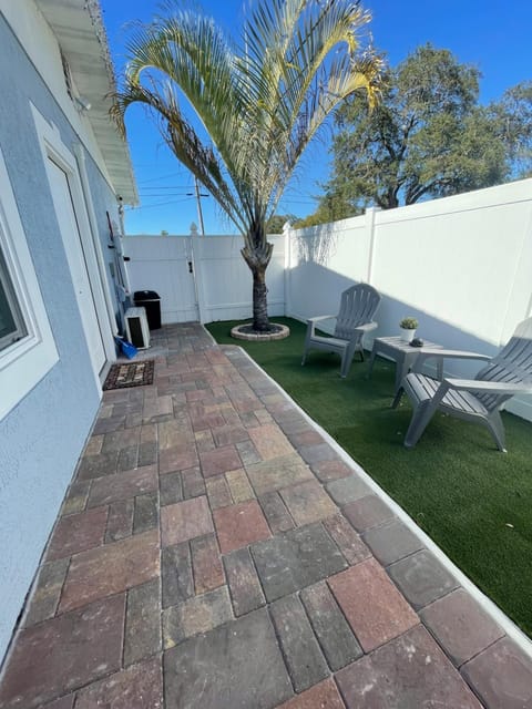 Balcony/Terrace, Garden view