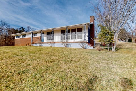 Moffitt Branch House in Swannanoa