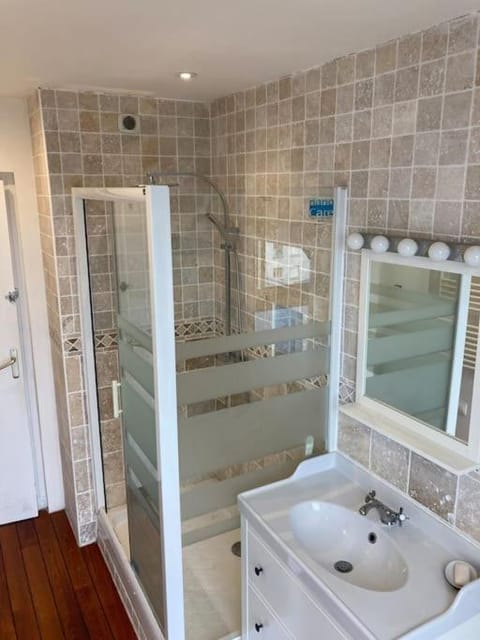 Appartement spacieux hyper centre Secteur Liberté Apartment in Brest