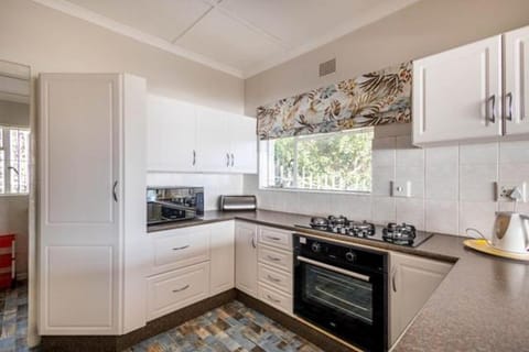 19 Hill Street House in Plettenberg Bay