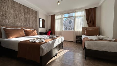 Nearby landmark, Bed, Photo of the whole room, Bedroom
