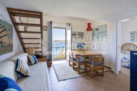 13 PINETA - Porto Faro vista sull'Isola di La Maddalena Villa in Palau