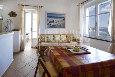 14 PINETA - Porto Faro una terrazza sul mare Villa in Palau