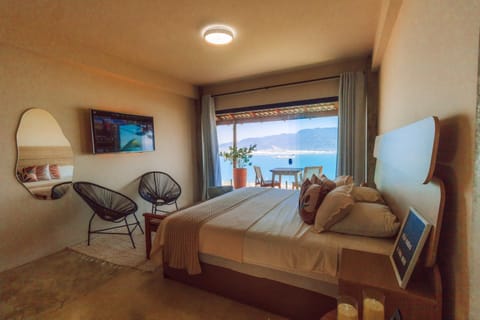View (from property/room), Bedroom, Landmark view, Sea view
