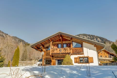 Property building, Winter