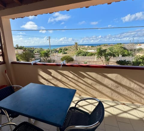 View (from property/room), Balcony/Terrace, Sea view