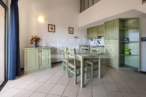 18 BAIA FARO - Grazioso bilocale mansardato a Baia del Faro Villa in Palau