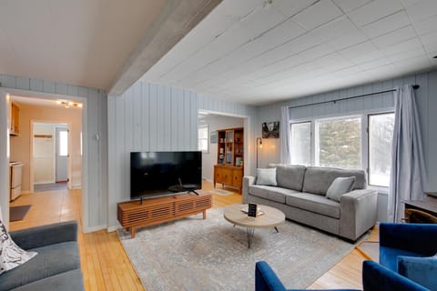 Sunset Over Kennedy 7 Mi to Big Powderhorn! House in Ironwood