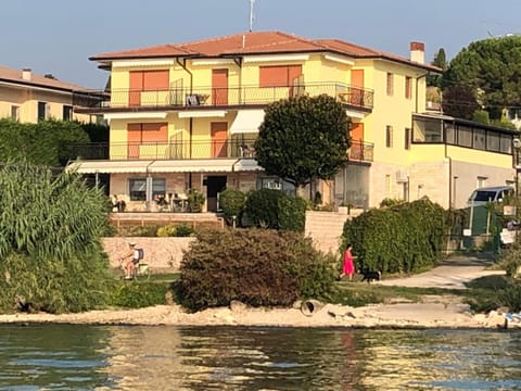 CASA COSTA AL SOLE Apartment in Lake Garda