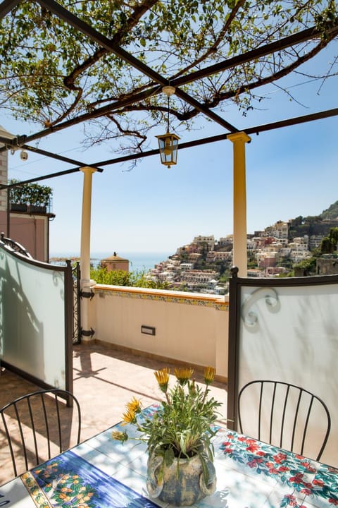 View (from property/room), Balcony/Terrace