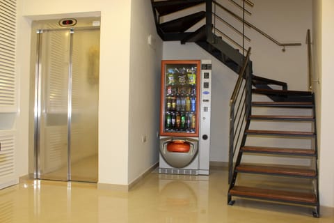 Atlantis Lodge Hotel in Malta