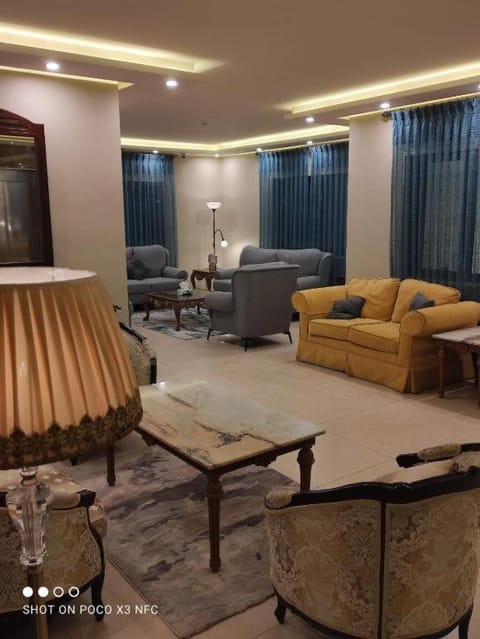 Seating area