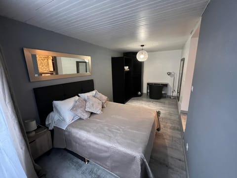 Logement entier : Superbe appartement centre ville Apartment in Jura