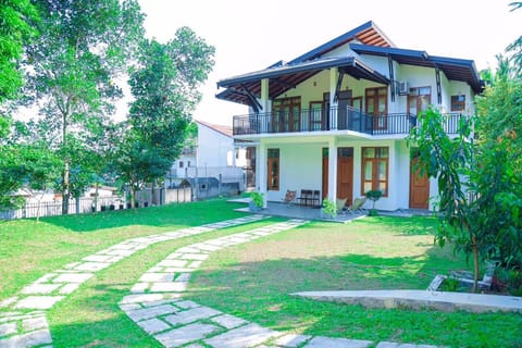 Property building, Natural landscape, Garden view
