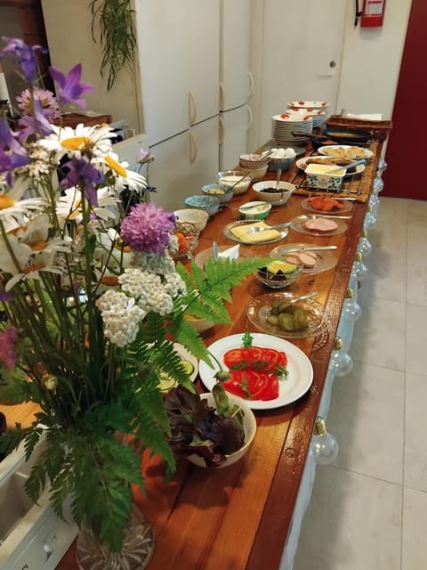 Food and drinks, Breakfast, Buffet breakfast