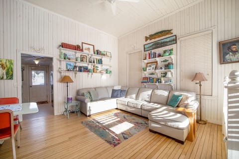 Lake Daze House in Walloon Lake