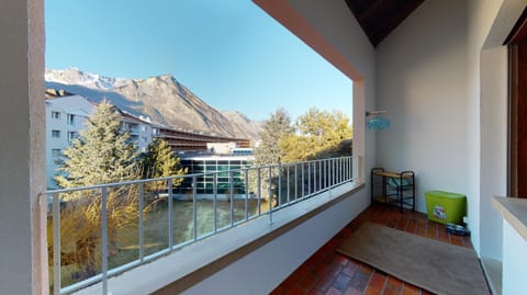 Beautiful 2 bedrooms apartment, perfectly located in Saillon Apartment in Canton of Valais