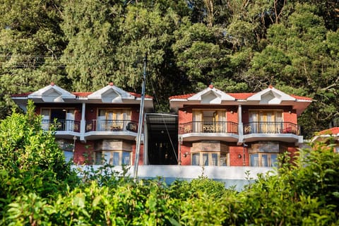 Property building, Day, Natural landscape