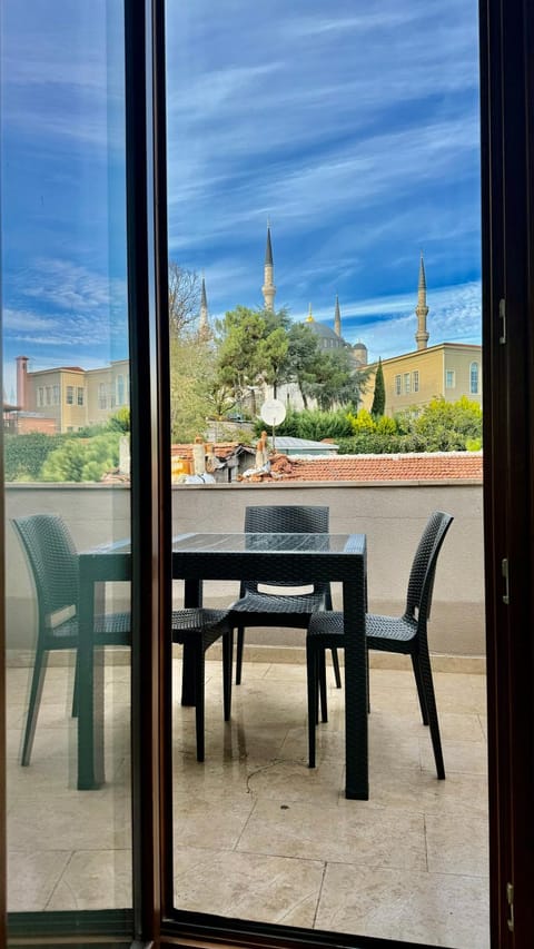 Patio, Day, View (from property/room), Balcony/Terrace