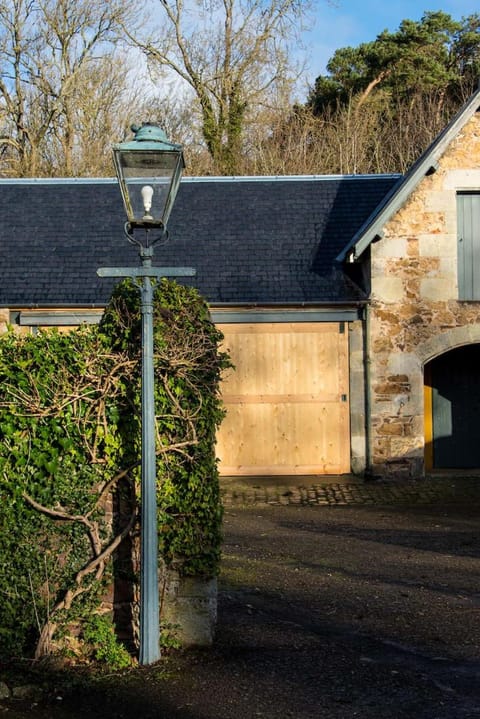 Stunning Stables Cottage in East Lothian Country Estate House in Scotland