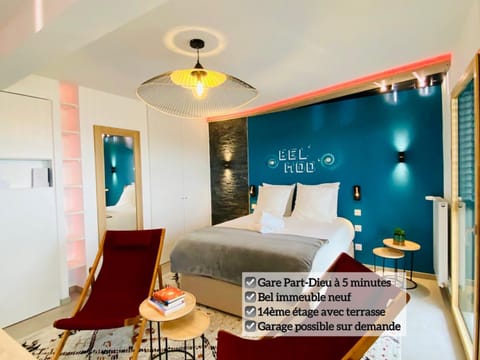 Bed, Living room, Bedroom