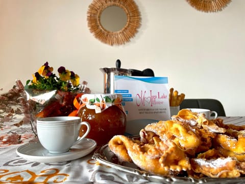 WINE AND LAKE 2 Apartment in Province of Brescia