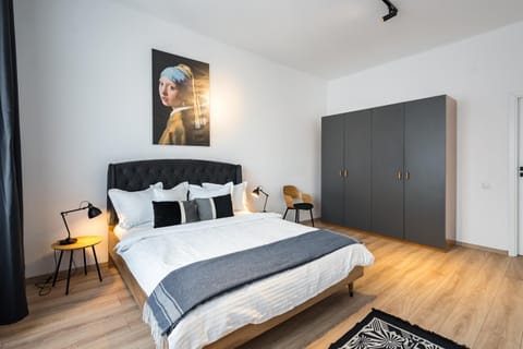 Bed, Bedroom, wardrobe
