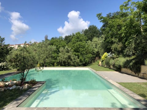 Day, Natural landscape, Garden, Garden view, Pool view, Swimming pool, Swimming pool