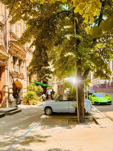Day, Neighbourhood, Street view, Parking