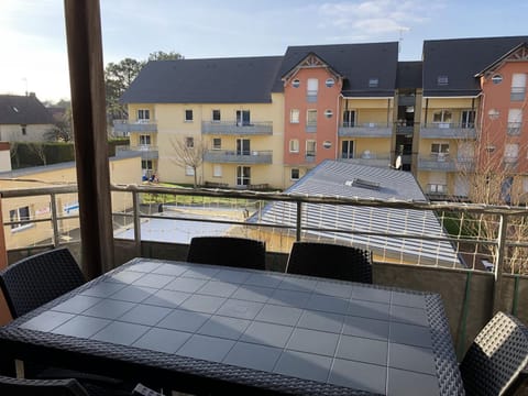 Property building, Balcony/Terrace