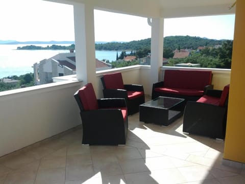 Sunset apartmani Apartment in Šibenik-Knin County, Croatia