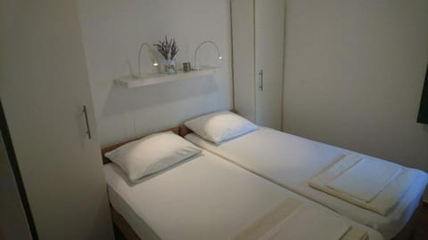 Sunset apartmani Apartment in Šibenik-Knin County, Croatia