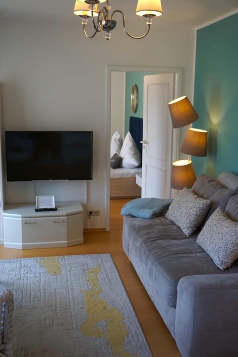 Apartment Kaiserperle mit Balkon direkt am Strand Apartment in Lubeck