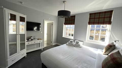 TV and multimedia, Coffee/tea facilities, Photo of the whole room, Bedroom