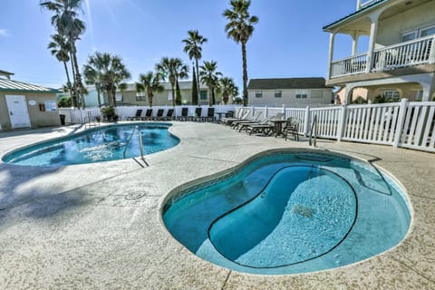 Sunny PCB Home with Balcony Steps to the Beach! House in Laguna Beach