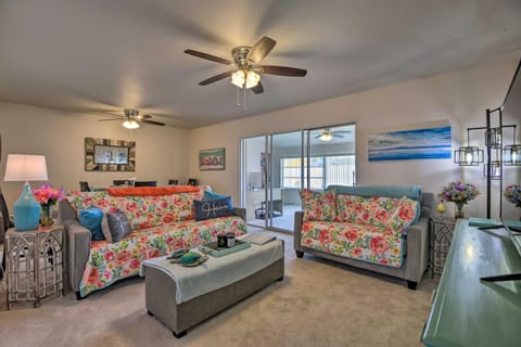 Pool Access Ranch-Style House in Sun City Center House in Sun City Center