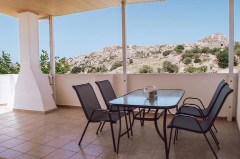 Natural landscape, View (from property/room), Balcony/Terrace