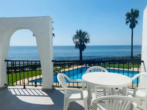 Balcony/Terrace, Swimming pool
